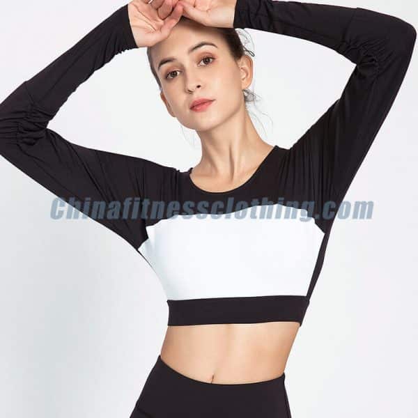 Black-and-white-long-sleeve-crop-top-wholesale