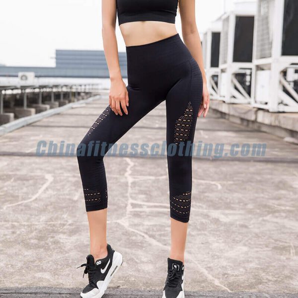 Black mesh capri leggings wholesale - Leggings Capri en maille Wholesale - Wholesale Fitness Clothing Manufacturer