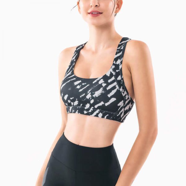 Wholesale black and white sports bra - Black and White Sports Bra Wholesale - Custom Fitness Apparel Manufacturer