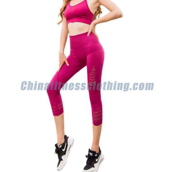 Wholesale rose red mesh capri leggings manufacturer 1 - Mesh Capri Leggings Großhandel - Wholesale Fitness Clothing Manufacturer