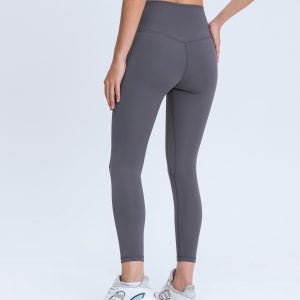 Grey Sports Leggings Wholesale2 - Wholesale Leggings with Pockets - Custom Fitness Apparel Manufacturer