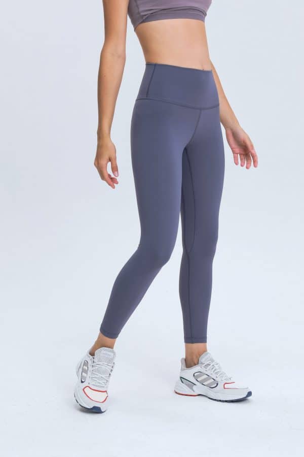 Soft Leggings Wholesale4 scaled - Weiche Leggings Großhandel - Wholesale Fitness Clothing Manufacturer